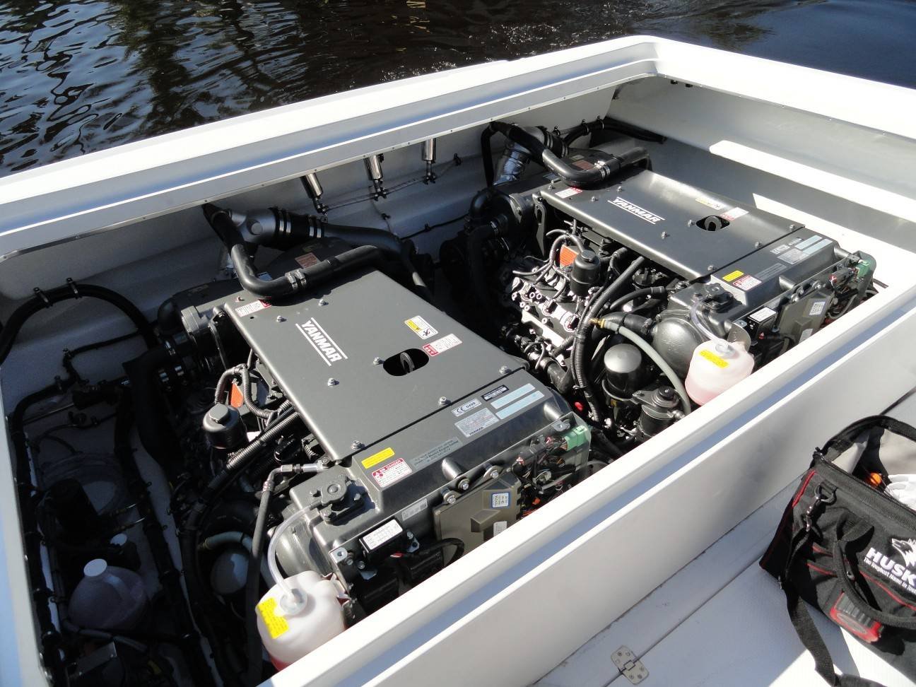 Yanmar 8LV Diesel Marine Engines