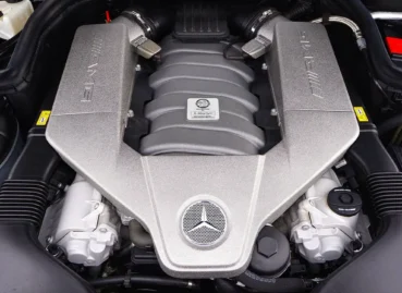 Exploring the History and Evolution of Mercedes Engines
