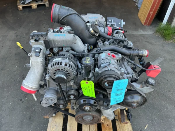 06 07 CHEVROLET GMC 2500 3500 6.6 LBZ DURAMAX DIESEL ENGINE