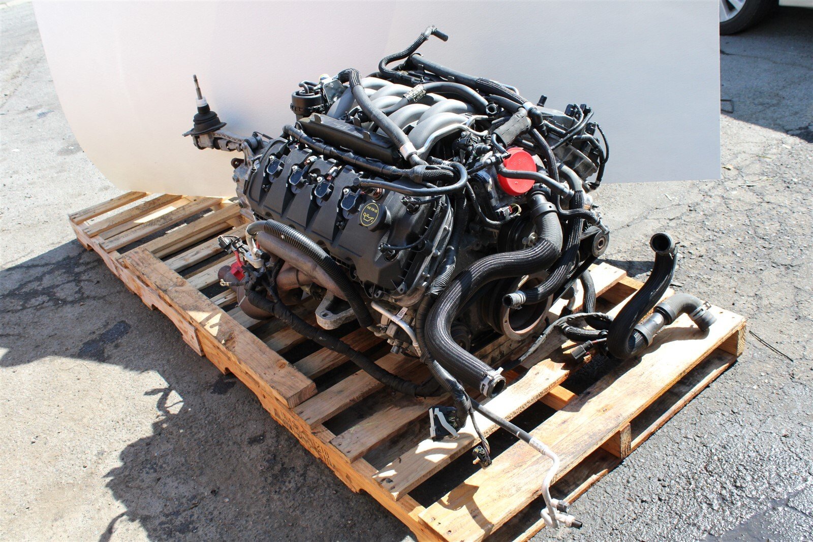 Ford 5.0 Coyote engine for sale: specs and price